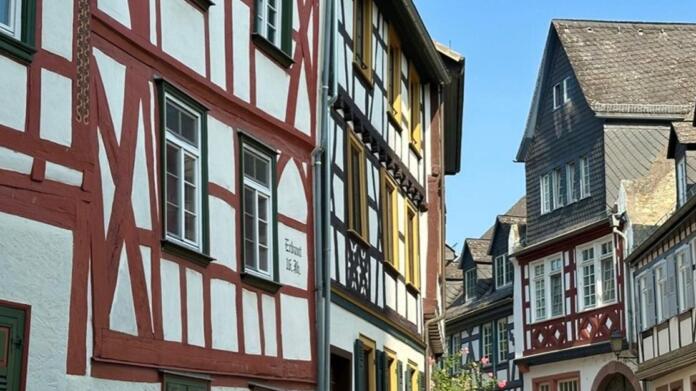 Vielfältige Gästeführungen in Eltville Vielfältige Gästeführungen in Eltville