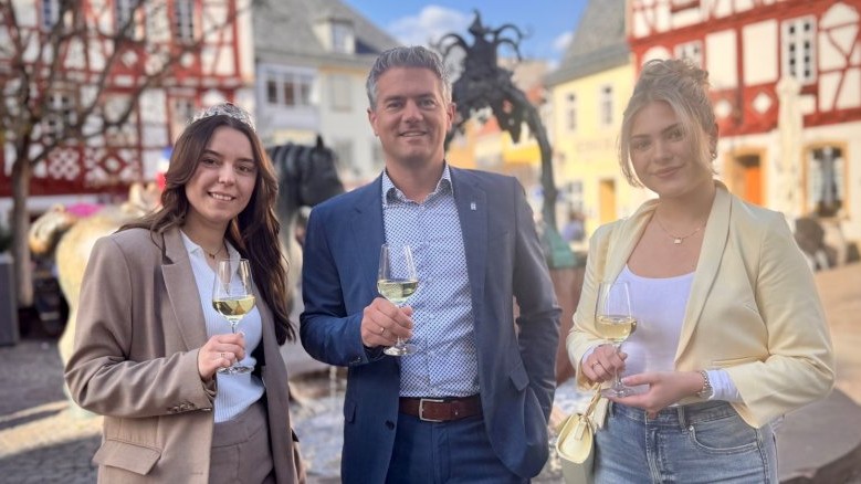 Weinkönigin von Alzey