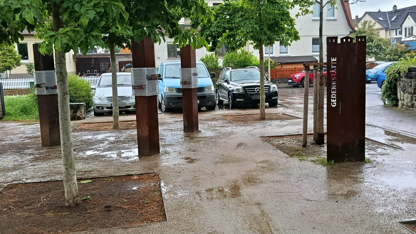Gedenktafel in Gustavsburg