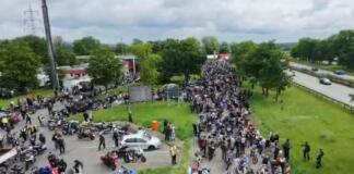 Motorradkorso auf der A60