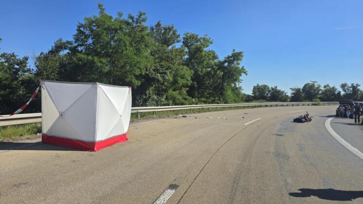 T&ouml;dlicher unfall auf der a60 / a671 bei ginsheim-gustavsburg | foto: byc-news | thorsten l&uuml;ttringhaus