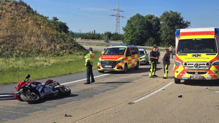 T&ouml;dlicher unfall auf der a60 / a671 bei ginsheim-gustavsburg | foto: byc-news | thorsten l&uuml;ttringhaus