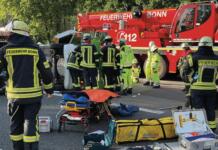 Schwerer Unfall auf dem Konrad-Adenauer-Damm in Bonn Unfall auf dem Konrad-Adenauer-Damm