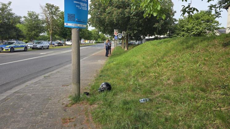 Unfall in nieder-olm | foto: byc-news | thorsten l&uuml;ttringhaus