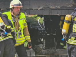 Aktuell: Garagenbrand in Nieder-Saulheim Brand in Saulheim | Foto: BYC-News | Thorsten Lüttringhaus