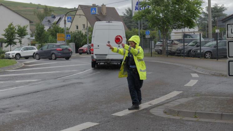 Fahrzeugkontrolle in bingen | foto: byc-news