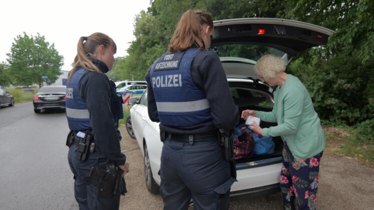 Fahrzeugkontrolle in bingen | foto: byc-news