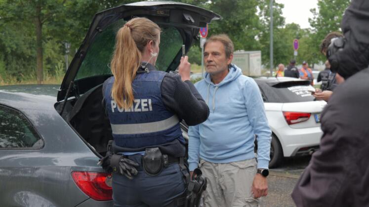 Fahrzeugkontrolle in bingen | foto: byc-news