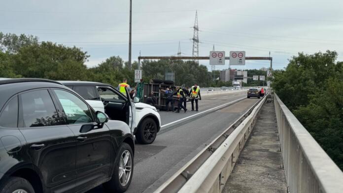 Unfall auf der A643 bei Mainz-Mombach | Foto: BYC-News