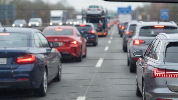 Leserbrief Dauerproblem Rettungsgasse auf der A60 Leserbrief Dauerproblem Rettungsgasse auf der A60