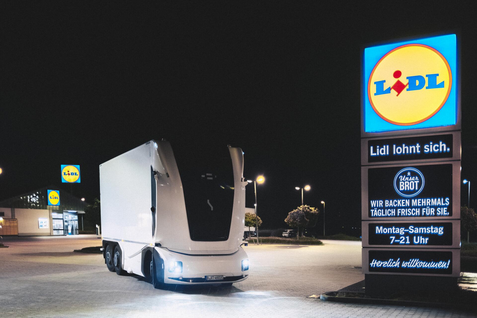 Premiere in Deutschland: Lidl beliefert Filiale mit autonomem Elektro-LKW