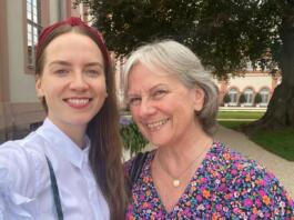 Annette aus Frankfurt mit ihrer Tochter