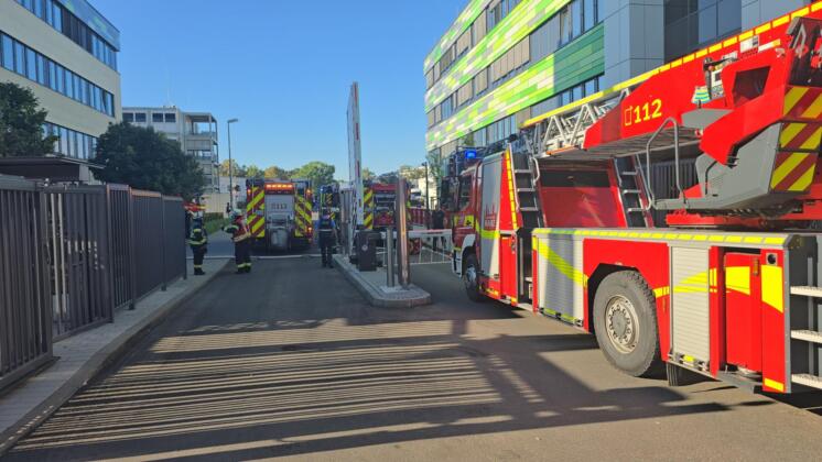 Feuerwehreinsatz bei biontech in der mainzer oberstadt