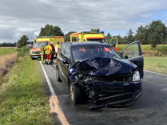 Schwerer unfall in aurich-brockzetel fordert sieben verletzte 2
