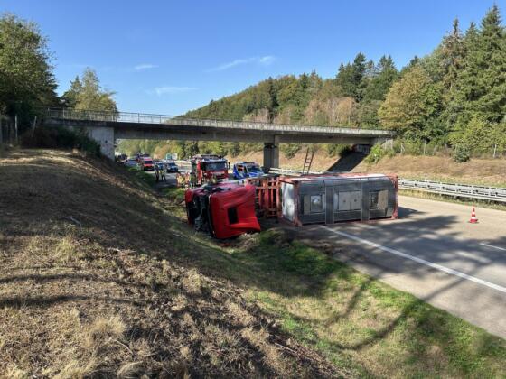 Schwerer unfall mit tanklaster auf der a6 2